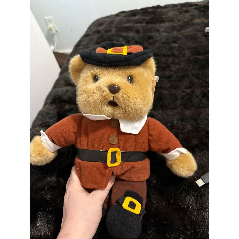 VTG 1997 Gibson Greet Thanksgiving Holiday Pilgrim Stuffed Bear Plush 12”